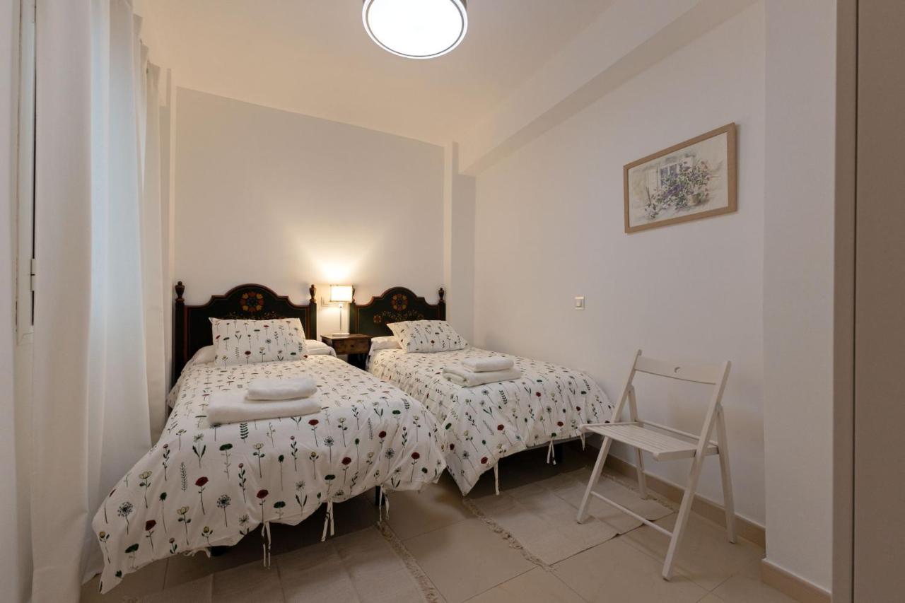 San Vicente Apartamento, 5 Pax, Centro Historico * Seville